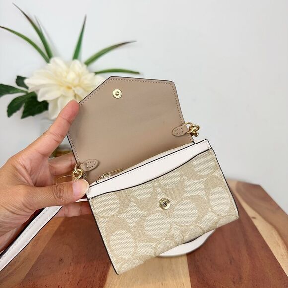 NWT Coach Mini Envelope Wallet With‎ Strap In Signature Canvas - Picture 3 of 9